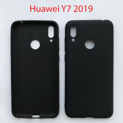 Чехол бампер Huawei Y7 2019 черный
