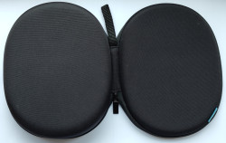 Чехол Anker SoundCore Life Tune (черный)